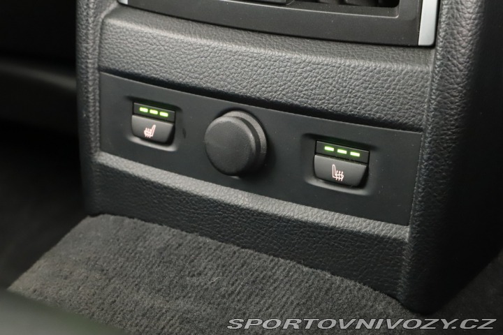 BMW 3 M Sport 330 d xDrive 2016