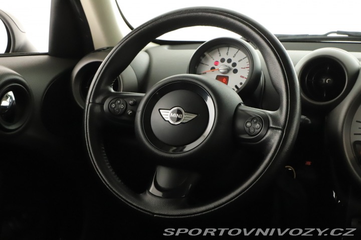 Mini Countryman One 2012