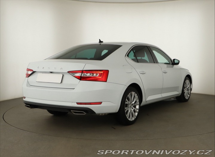 Škoda Superb Style 2.0 TSI 2021