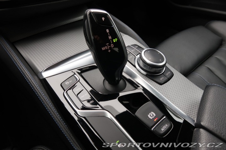 BMW 5 M Sport 540i xDrive 2019