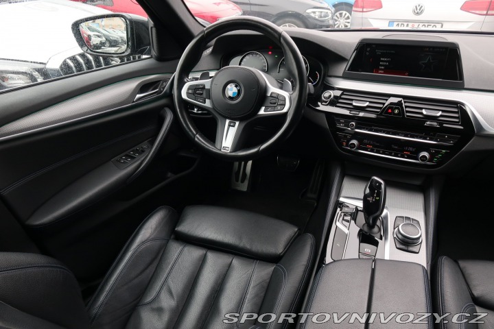 BMW 5 M Sport 540i xDrive 2019