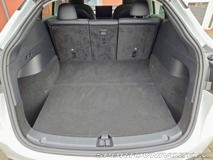 Tesla Model Y Long Range 378 kW SOH 92% 2022