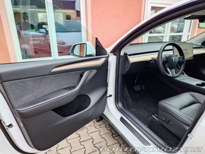 Tesla Model Y Long Range 378 kW SOH 92% 2022