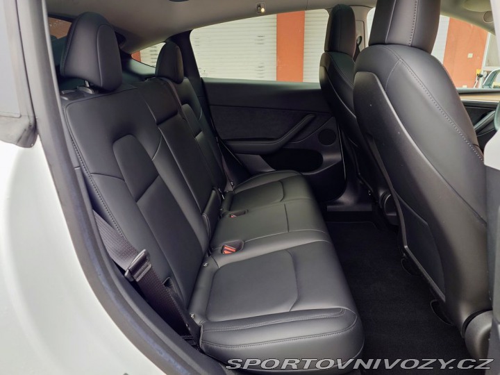 Tesla Model Y L.R. 378kW SOH 92% FSD PR 2022