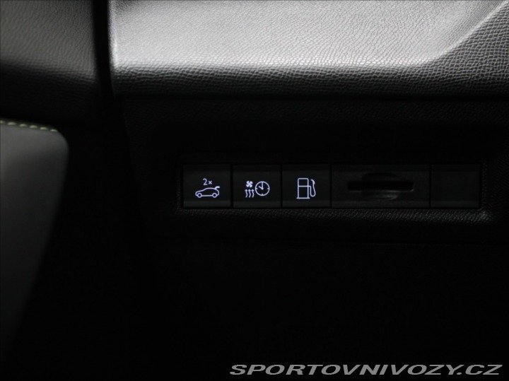 Peugeot Ostatní modely 408 1,6 PHEV 225k. GT-line 12 2024