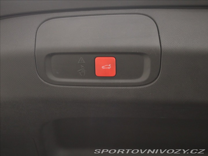 Peugeot Ostatní modely 408 1,6 PHEV 225k. GT-line 12 2024