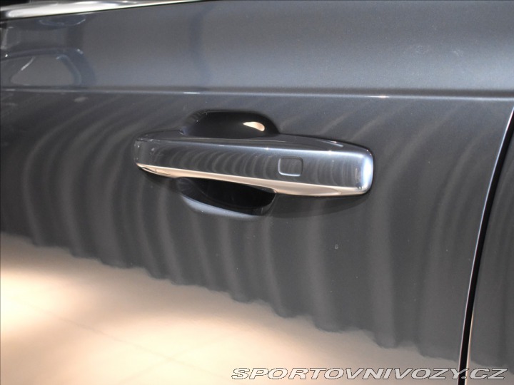 Volvo Ostatní modely XC90 2,0 T8  Ultra Dark 1800