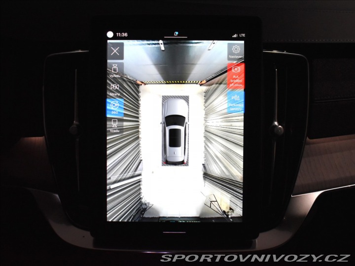 Volvo Ostatní modely XC90 2,0 T8  Ultra Dark 1800