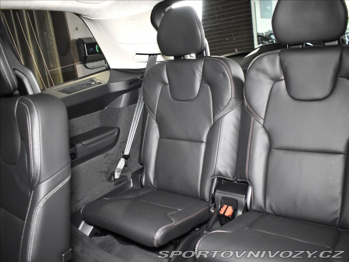 Volvo Ostatní modely XC90 2,0 T8  Ultra Dark 1800