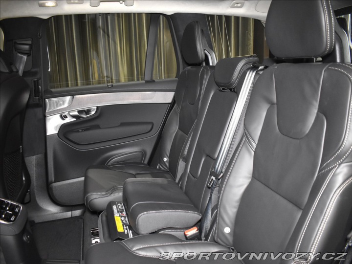 Volvo Ostatní modely XC90 2,0 T8  Ultra Dark 1800