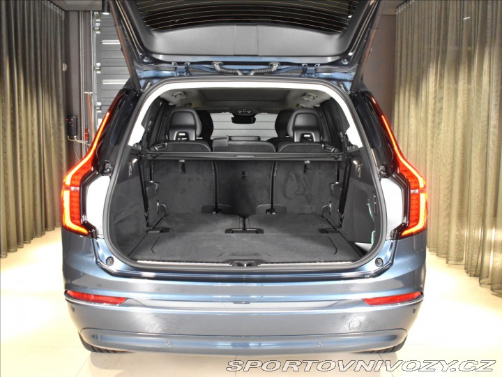 Volvo Ostatní modely XC90 2,0 T8  Ultra Dark 1800