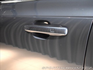 Volvo Ostatní modely XC90 2,0 T8  Ultra Dark 1800