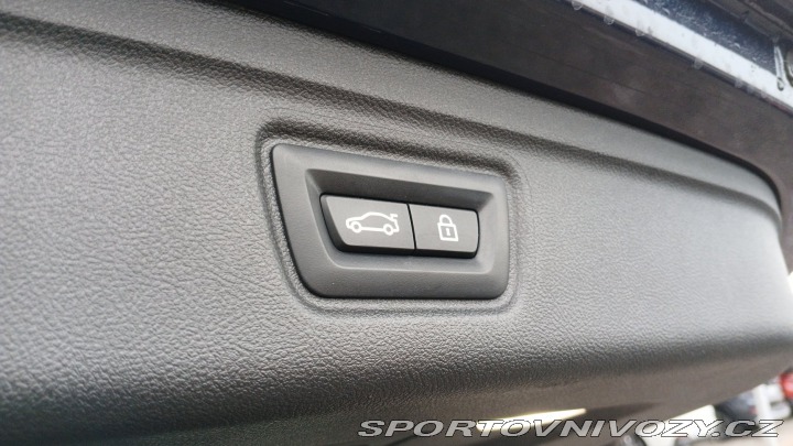 BMW 3 330d xDrive 2023