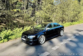 Audi RS4 4.2 FSI V8 420PS 2006
