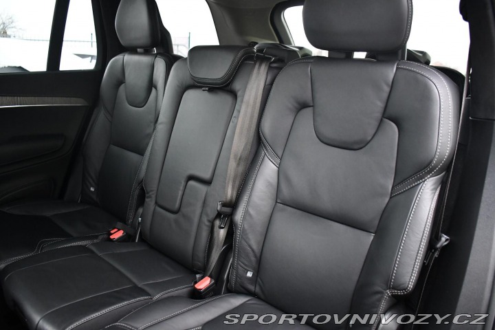 Volvo Ostatní modely XC90 T8 REZERVACE 2022
