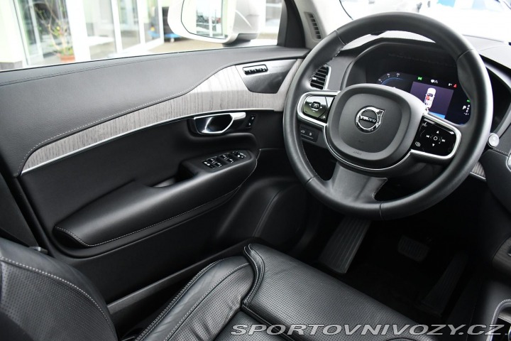 Volvo Ostatní modely XC90 T8 REZERVACE 2022