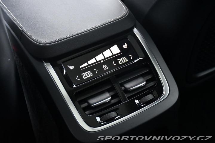 Volvo Ostatní modely XC90 T8 2022