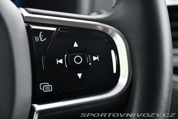 Volvo Ostatní modely XC90 T8 REZERVACE 2022