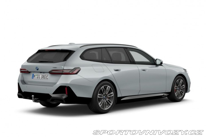 BMW i5 xDrive40 Touring 2026
