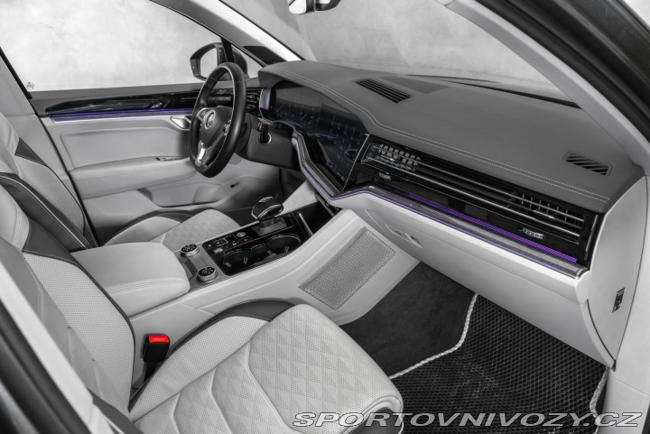 Volkswagen Ostatní modely Touareg 4,0TDI V8 4M IQ Masáže Pa 2020