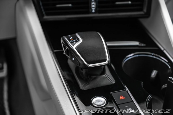 Volkswagen Ostatní modely Touareg 4,0TDI V8 4M IQ Masáže Pa 2020