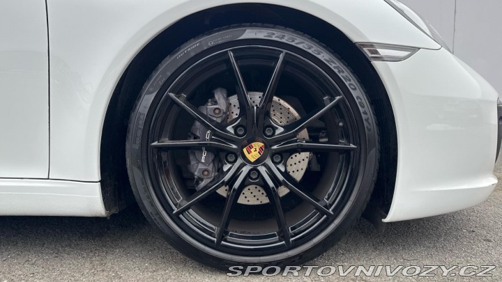 Porsche 911 Carrera Cabriolet 2016