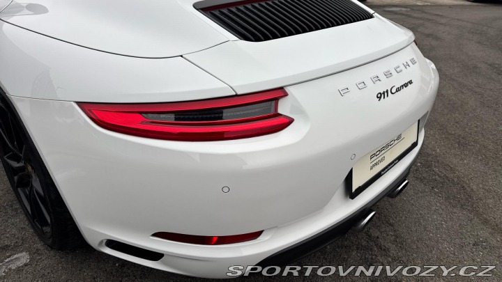Porsche 911 Carrera Cabriolet 2016