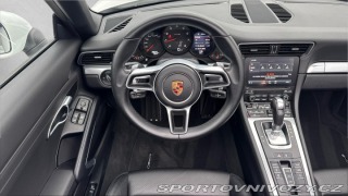 Porsche 911 Carrera Cabriolet 2016