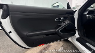 Porsche 911 Carrera Cabriolet 2016