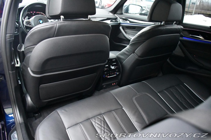 BMW 5 540D xDrive ČR 1.MAJ 2022