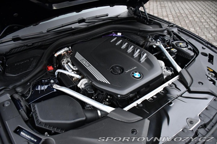 BMW 5 540D xDrive ČR 1.MAJ 2022
