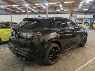 Alfa Romeo Stelvio 2.9 V6 Bi-T. 382 kW Quadr 2024