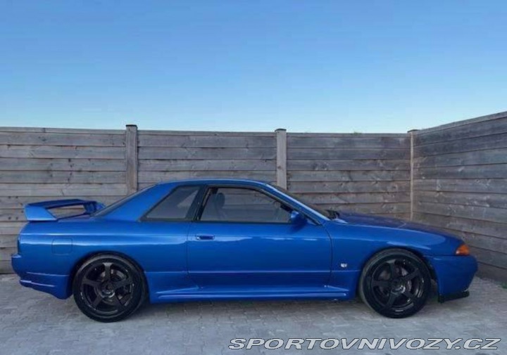 Nissan Skyline R32 GTST 1992