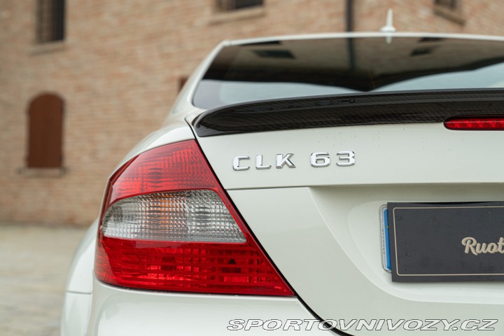 Mercedes-Benz CLK 63 AMG BLACK SERIES 2010