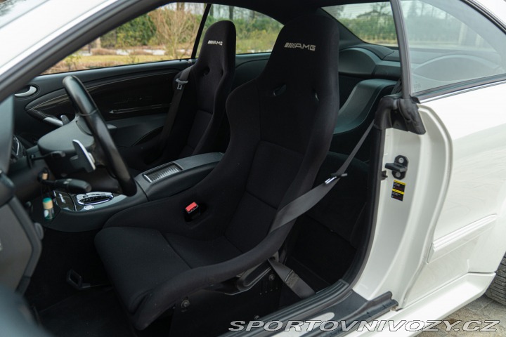 Mercedes-Benz CLK 63 AMG BLACK SERIES 2010