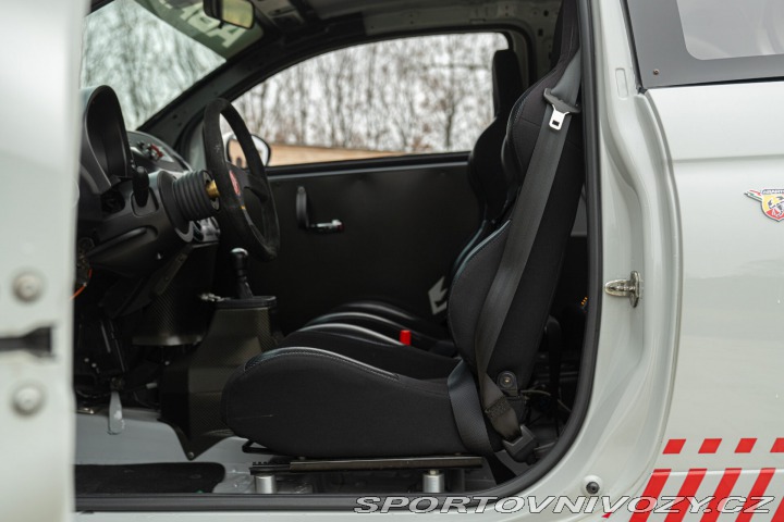 Abarth 500 Assetto Corse 42/49 Stradale 2013