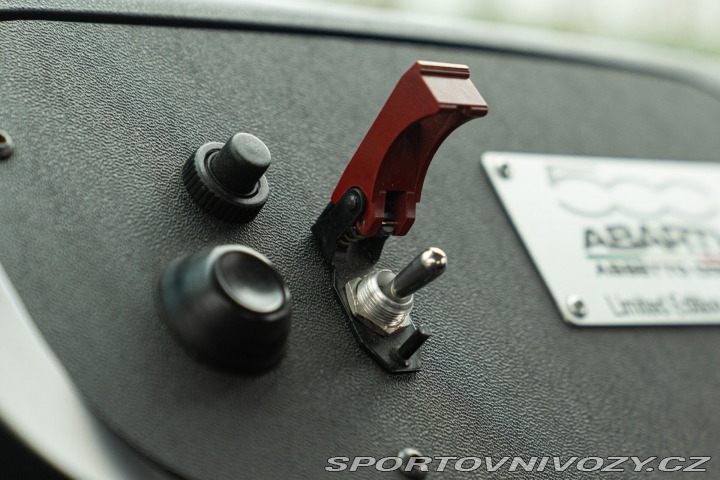 Abarth 500 Assetto Corse 42/49 Stradale 2013