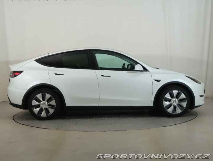 Tesla Model Y Long Range AWD 75kWh 2021