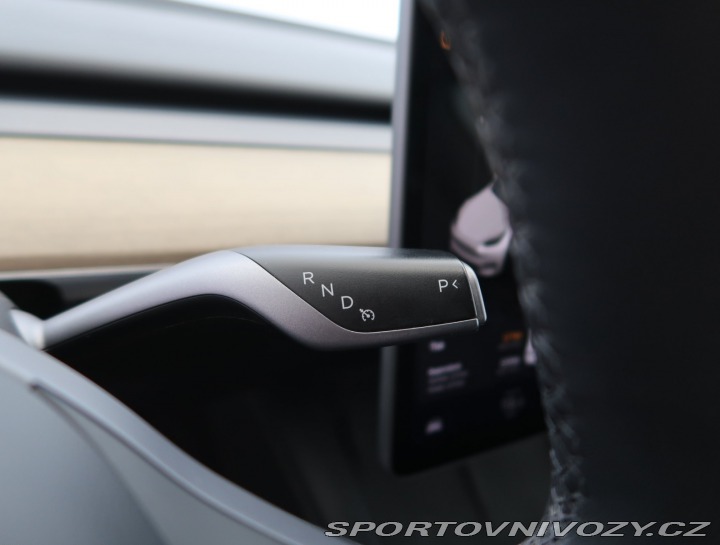 Tesla Model Y Long Range AWD 79kWh 2022