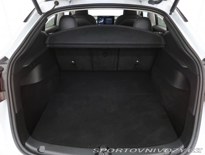 Tesla Model Y Long Range AWD 79kWh 2022