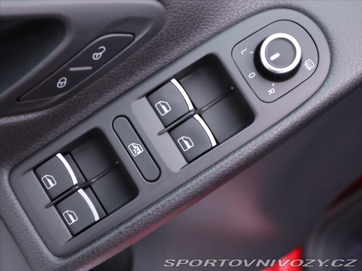 Volkswagen Golf 2,0 GTI 173kW BullX Editi 2012