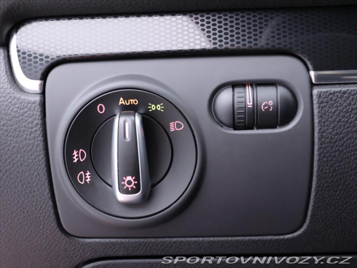 Volkswagen Golf 2,0 GTI 173kW BullX Editi 2012