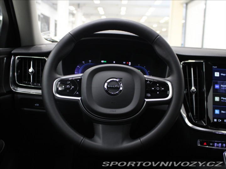 Volvo S60 2,0 T8 AWD 455koní Ultima 2024