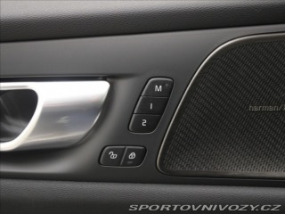 Volvo S60 2,0 T8 AWD 455koní Ultima 2024