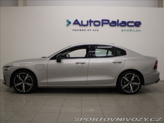 Volvo S60 2,0 T8 AWD 455koní Ultima 2024