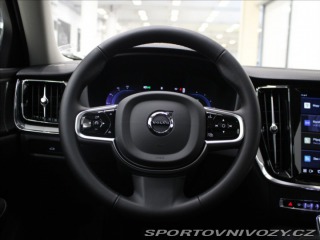 Volvo S60 2,0 T8 AWD 455koní Ultima 2024