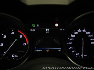 Alfa Romeo Stelvio 2,2 JTD 140kW Q4 Paket Sp 2021