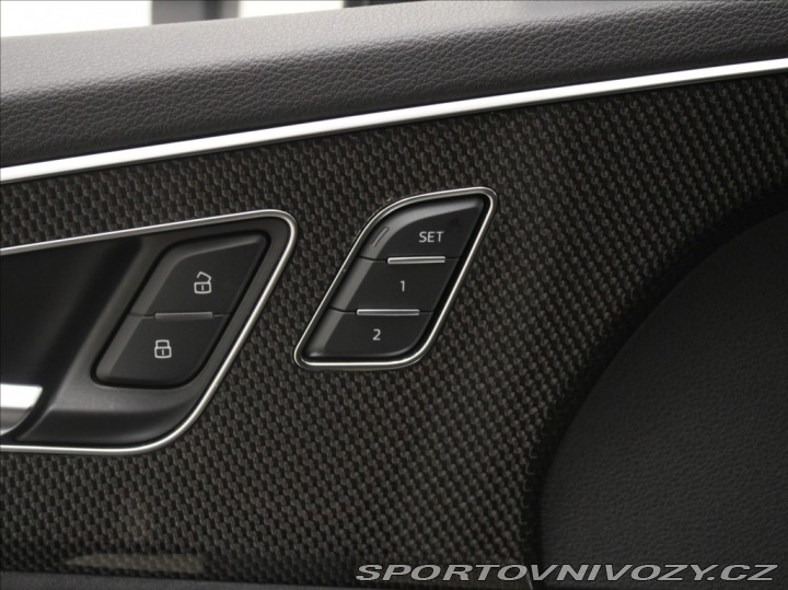 Audi Ostatní modely Q7 3,0 55TFSI S-line Matrix 2022