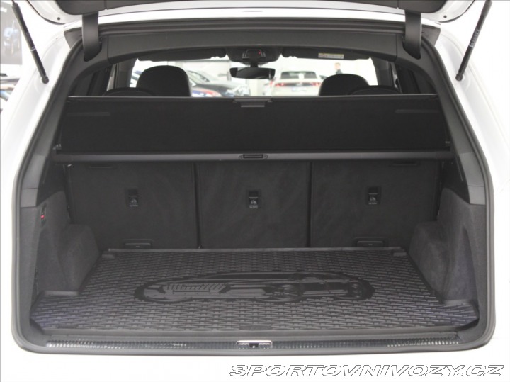 Audi Ostatní modely Q7 3,0 55TFSI S-line Matrix 2022