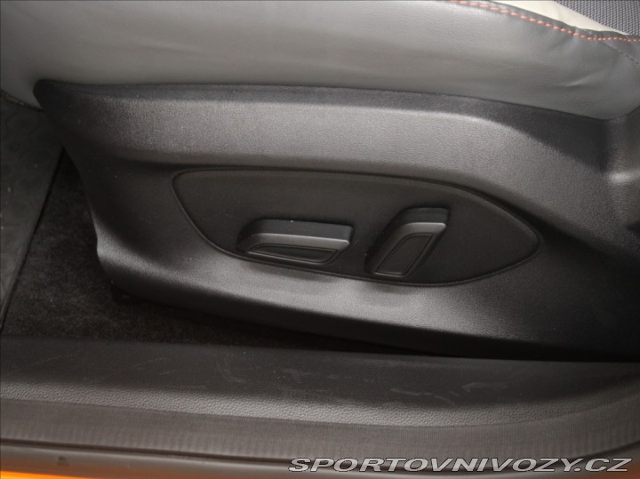 MG Ostatní modely MG4 0,1 180kW 77kWh Exclusive 2025